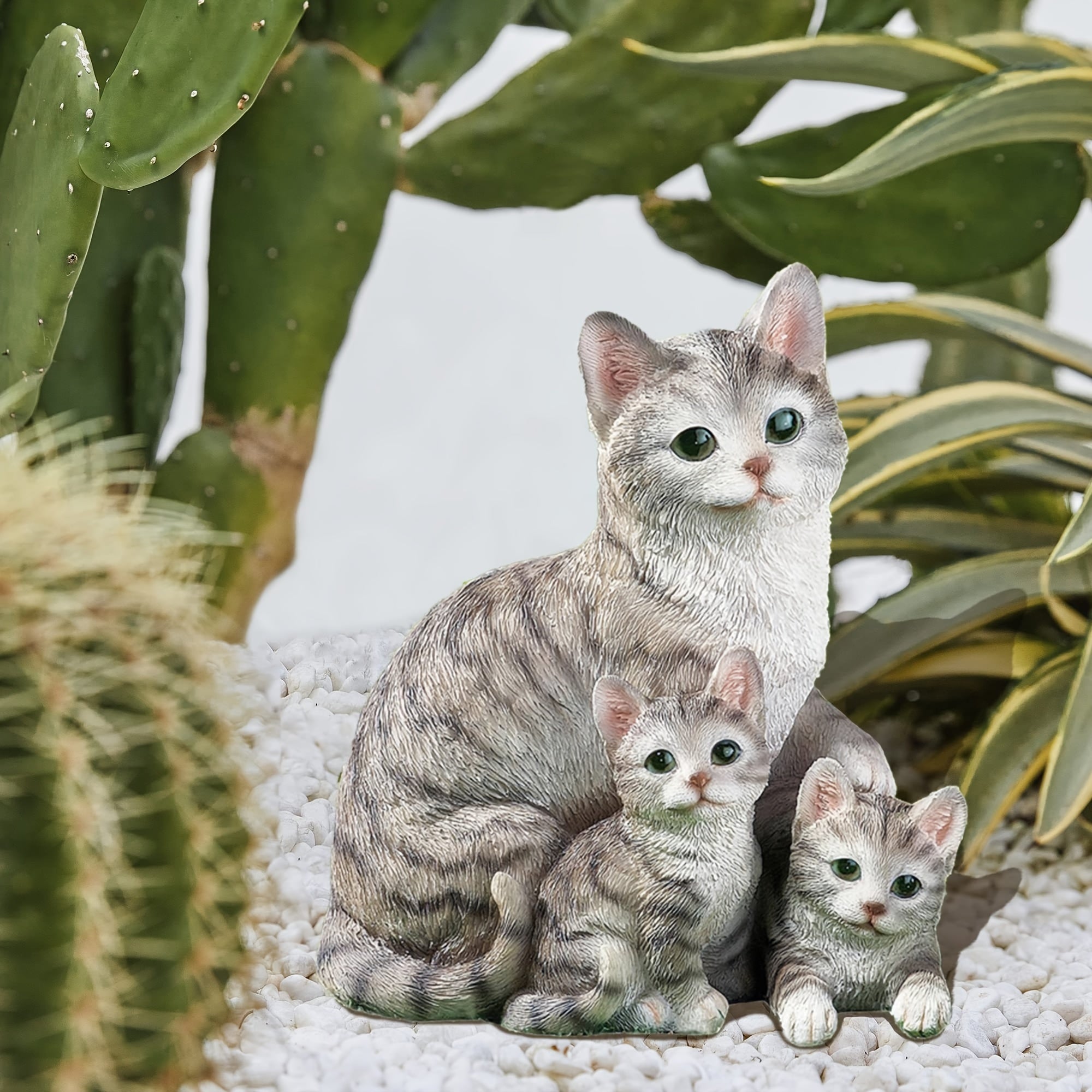 Resin Cat Garden Statue